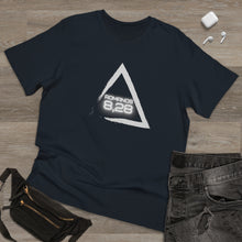 Load image into Gallery viewer, Romanos 8, 28 Unisex Deluxe T-shirt