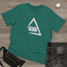 Load image into Gallery viewer, Romanos 8, 28 Unisex Deluxe T-shirt